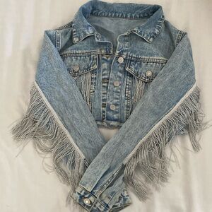 Raw Hem Fringe Detail Crop Denim Jacket